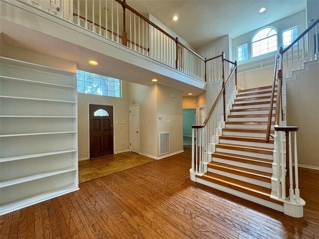 Photo - 10813 Redmond Rd