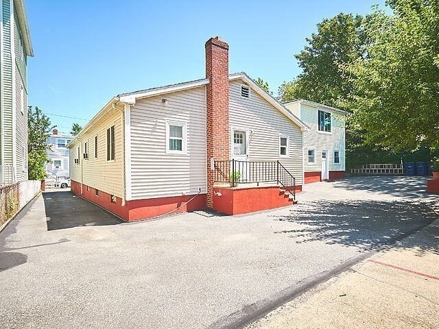 Photo - 71 Oak St
