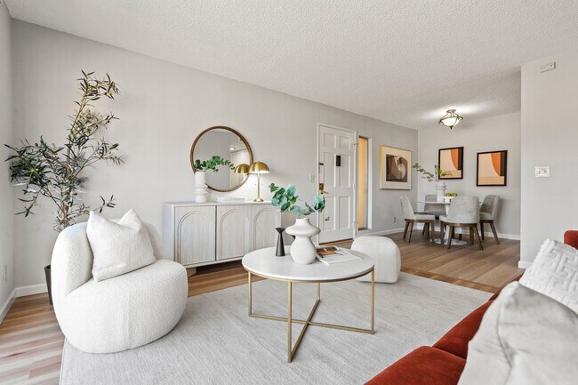 Photo - 5319 Ridgeview Cir Unit 1