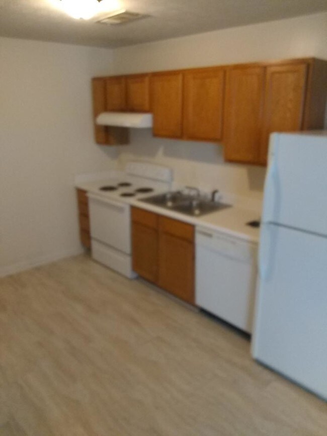 Photo - 209 E Wilson St