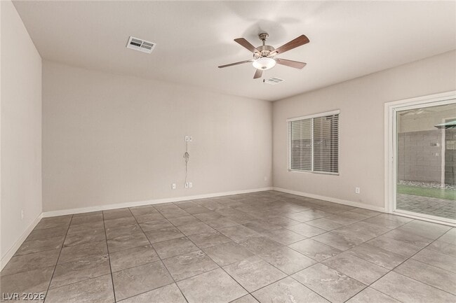 Photo - 3819 Corellia Ave