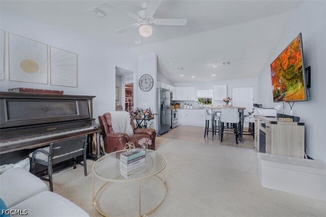 Photo - 5013 SE Tradewinds Cir