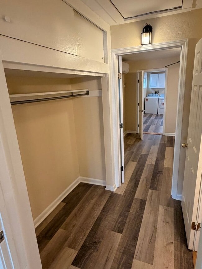 Photo - Newly Renovated 1BD/1BA with Washer/Dryer and shared backyard