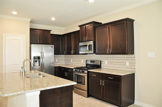 Photo - 18111 Tall Chestnut St