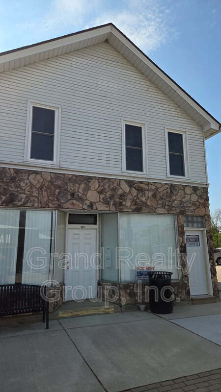 Building Photo - 129 Cedar Ave