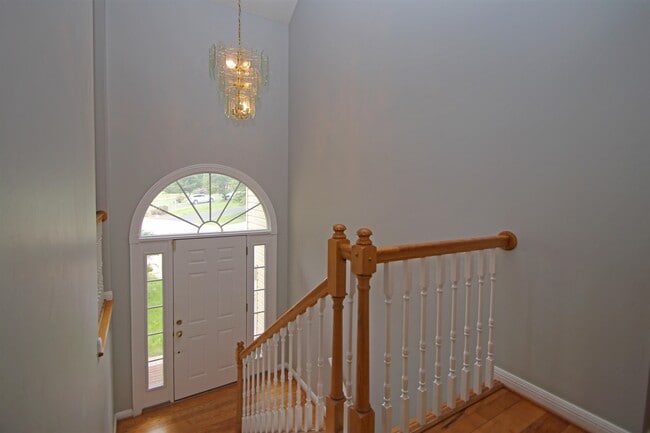 Photo - 155 Chelsea Cir
