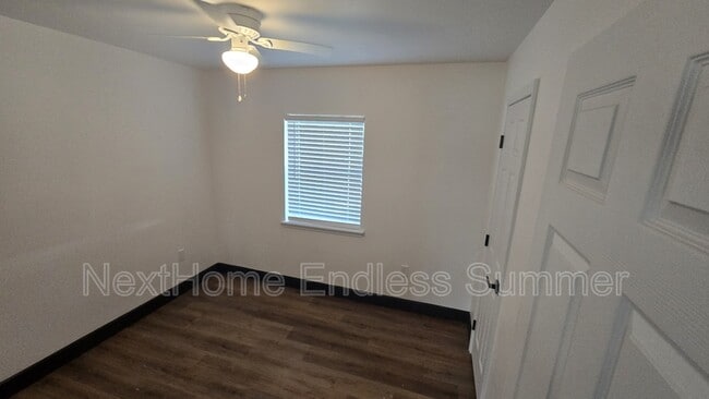 Photo - 120 Mccallman Rd