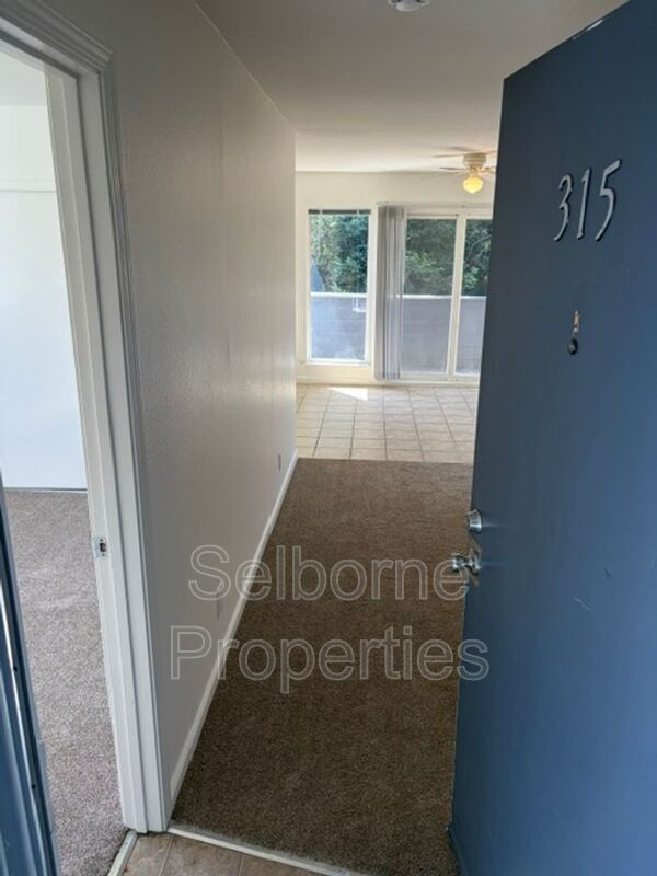 407 Fairmount Ave