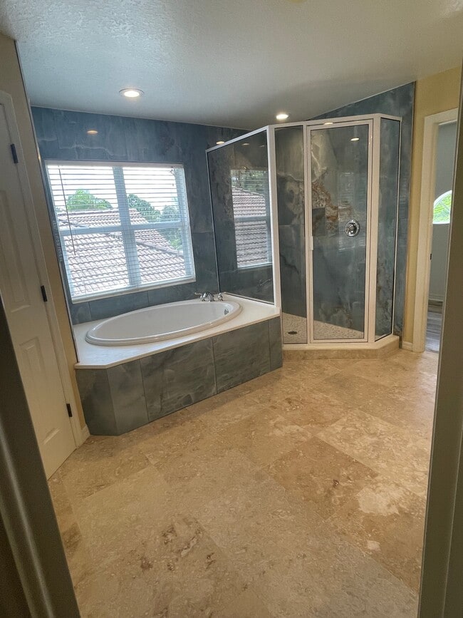 Photo - 759 Fordingbridge Way