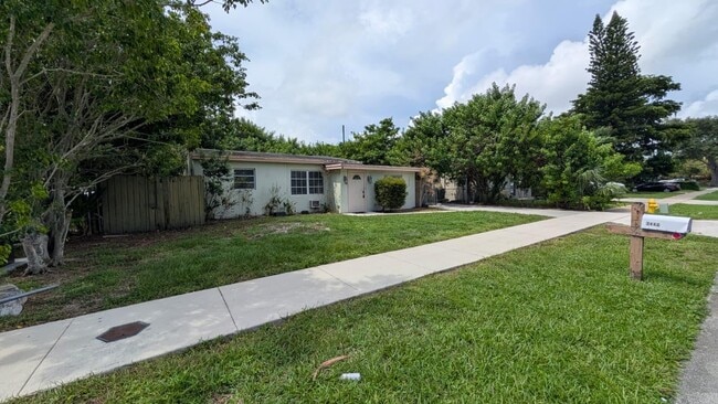 Photo - 1448 NE 27th Ct