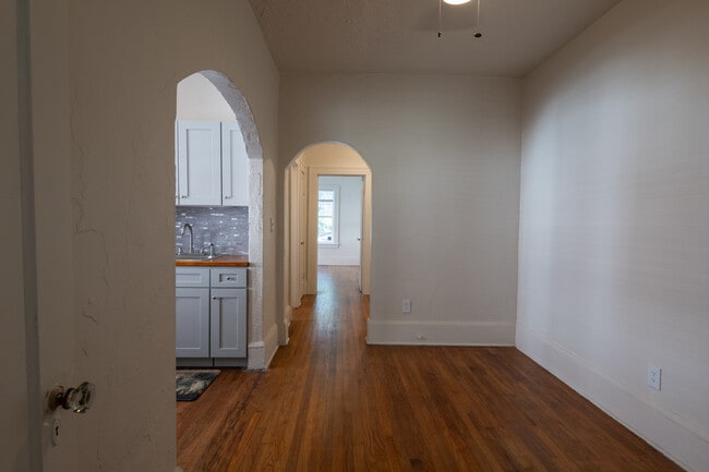 Photo - 2842 Park St Unit #2