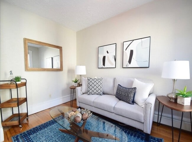 Photo - 217 Boylston St Unit 2