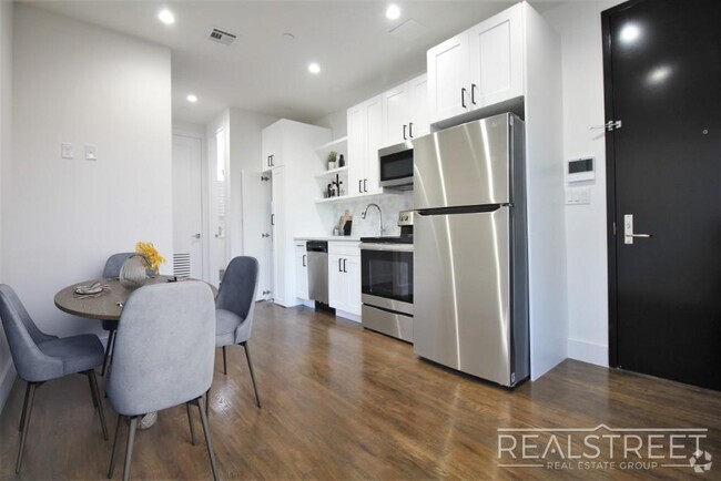 Building Photo - Stunning Brand New 2 BED with W/D in Unit 2 Rental