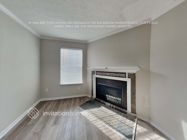 Photo - 4468 Highland Pl NE