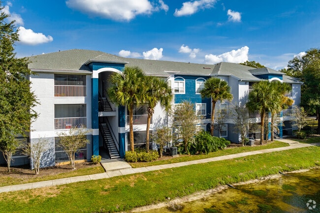 3602 Carrollwood Place Cir Tampa, FL - Sabal Palm Apartments