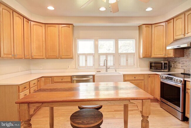 Photo - 44 Fulton Ave