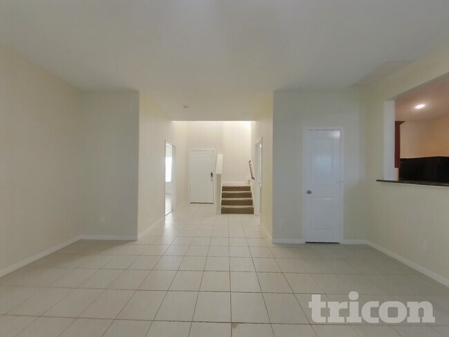 Photo - 640 Totem Trail Dr