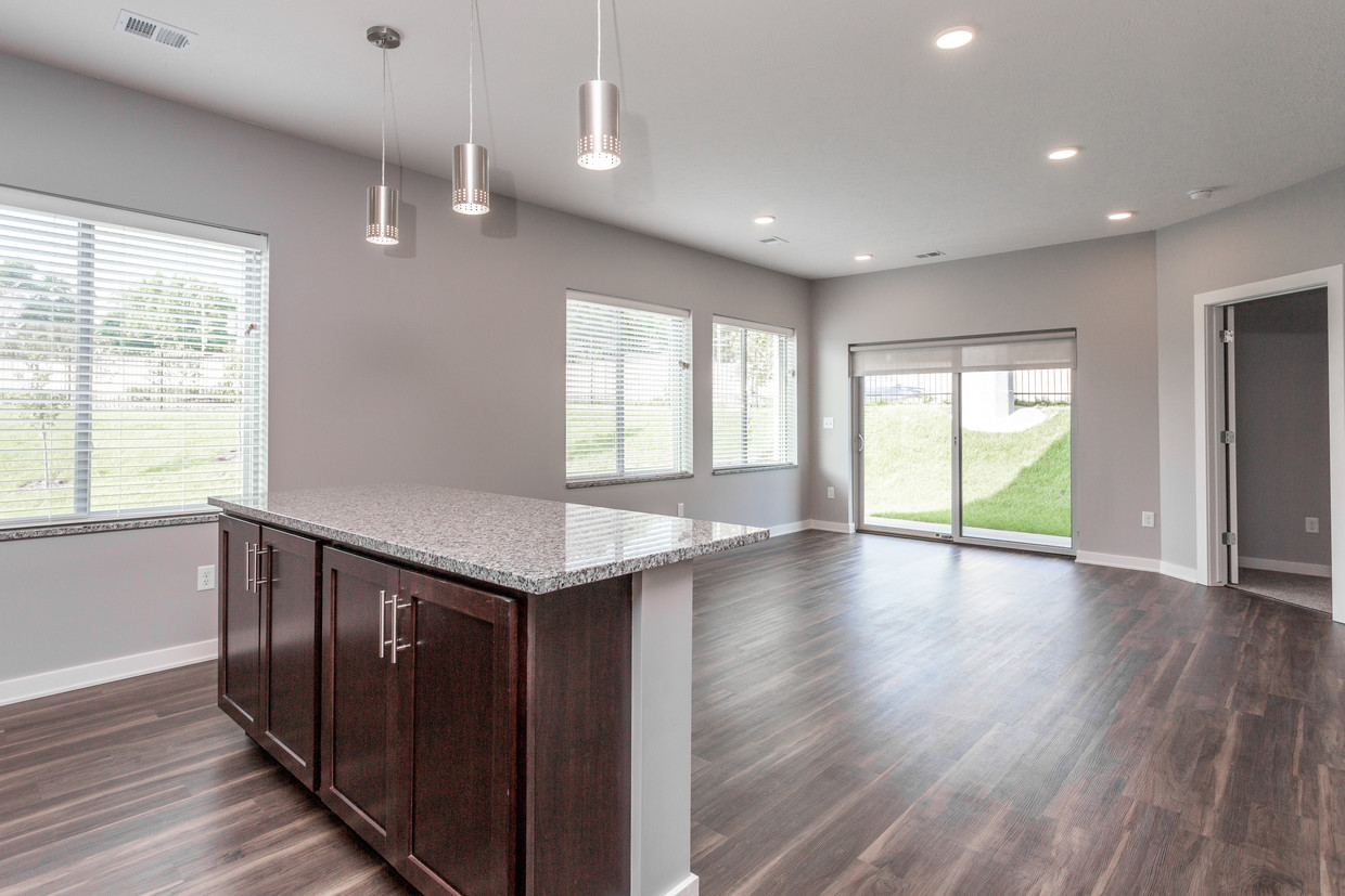 Photo - Centerline Apartments