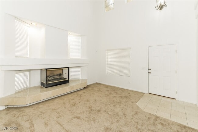 Photo - 10996 Calcedonian St