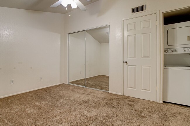 Building Photo - 12th Street Unit 12th St. #230