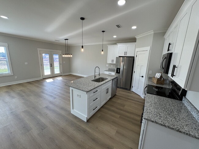 Photo - 1465 Forest Dr