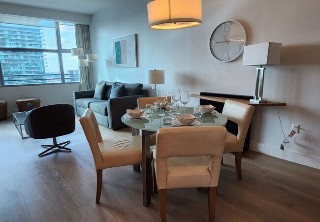 Photo - 1395 Brickell Bay Dr Unidad ID1328101P