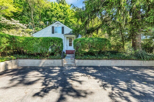 Photo - 15 Cherry Ln
