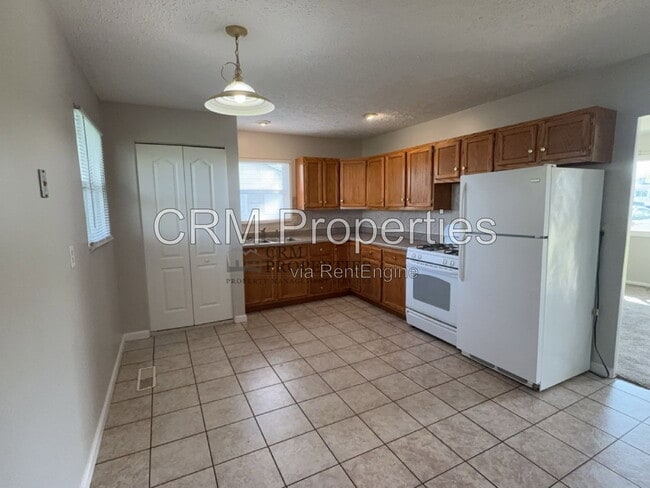 Photo - 5001 Arrowhead Blvd