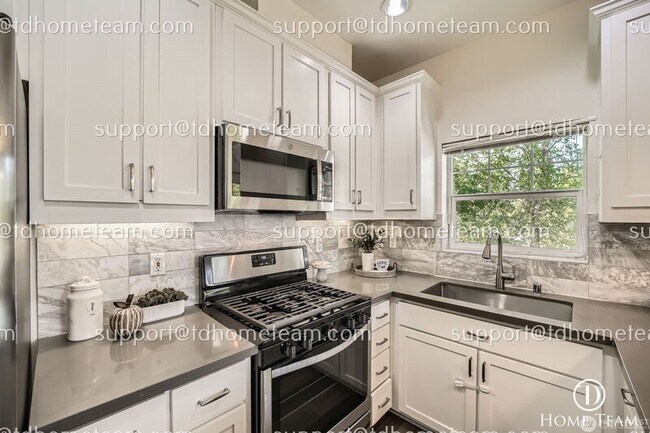 Photo - 4319 Issaquah-Pine Lake Rd SE Unit #903