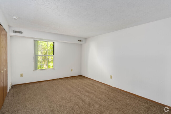 Birch - 2BR, 1.5BA - 936SF - Primary Bedroom