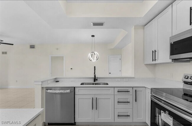 Photo - 9065 Colby Dr Unidad 2504