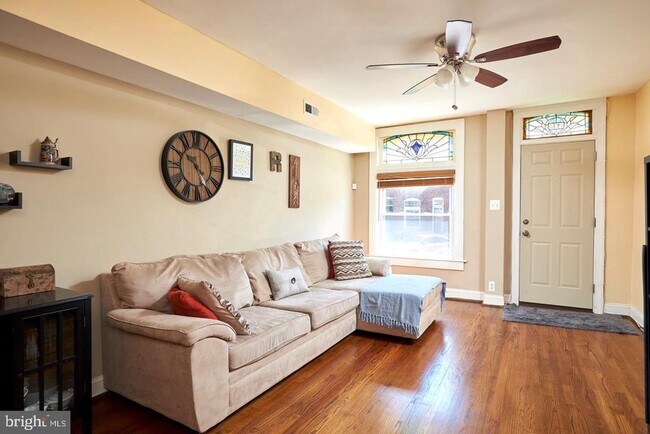 Photo - 518 S Luzerne Ave Casa Adosada