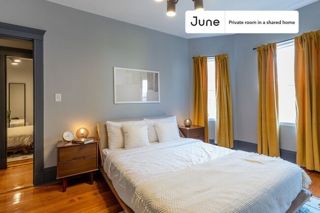 Photo - Room in Shared 3 bed/1 bath home Unit B