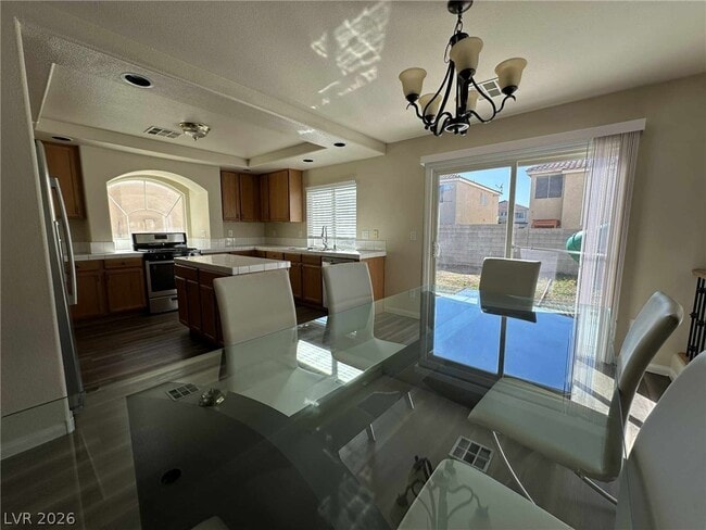 Building Photo - 10679 Timber Stand St