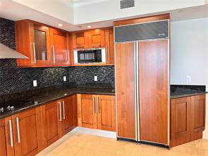 Photo - 3367 NE 183rd St