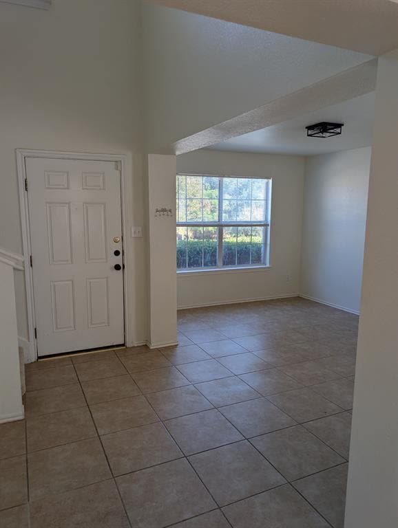 Photo - 1209 Amberwood Loop