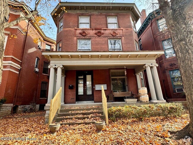 Building Photo - 1393 S 3rd St Unit 8 Rental