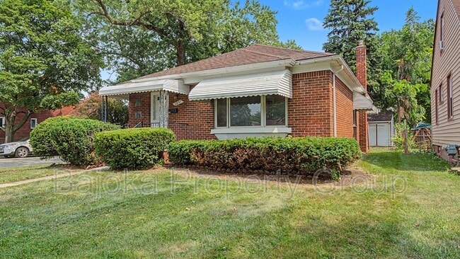 Photo - 2957 Fort Park Blvd
