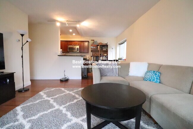 Photo - 50 Craigie St Unit 15