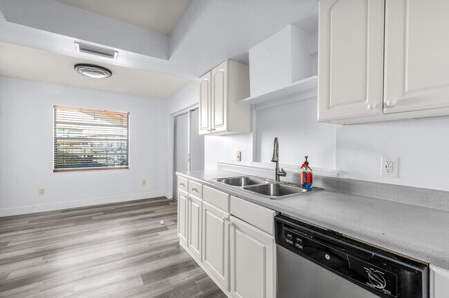 Photo - 22674 Family Cir