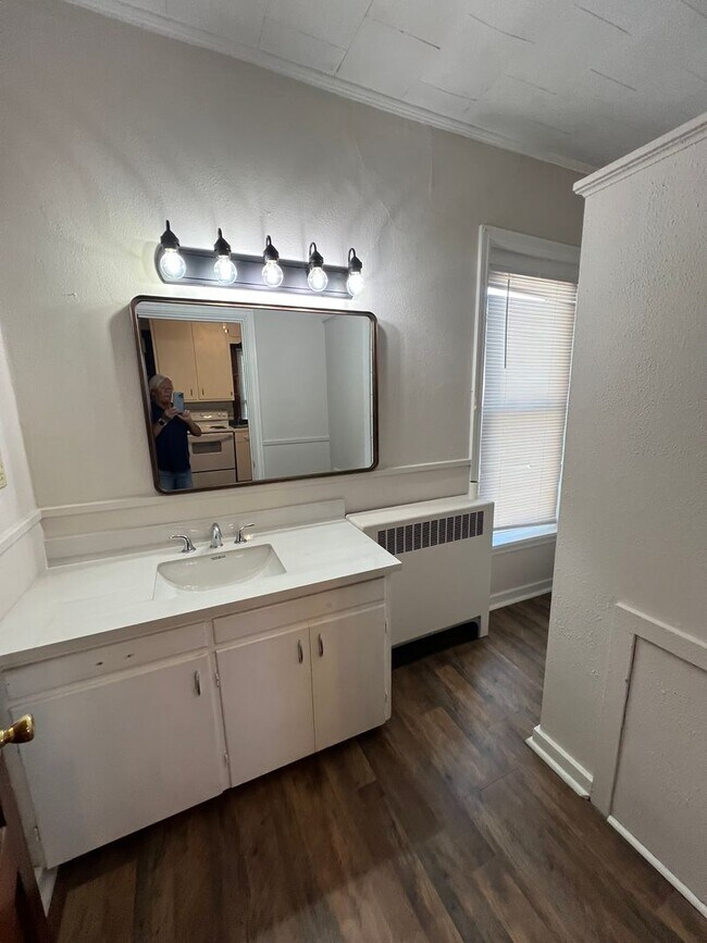 200 Walnut St Unit 200 Walnut Apt 3