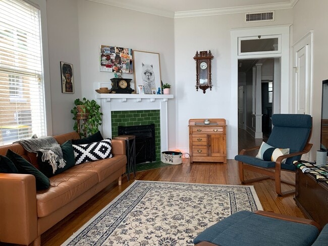 Photo - Historic 2 bdroom apt with Riverview