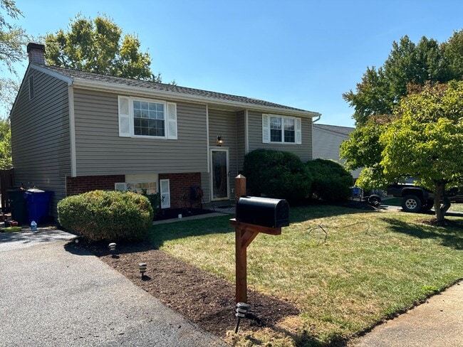 Building Photo - 1754 Harvest Dr
