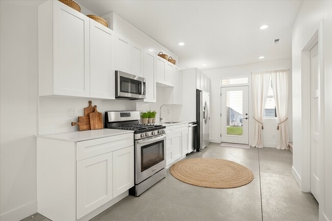 Photo - 3203 E 30th Ave