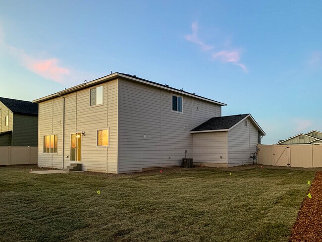 Photo - 16891 N Lowerfield Loop