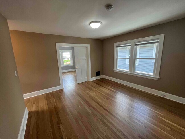 Photo - 4416 Verne Ave Unit B