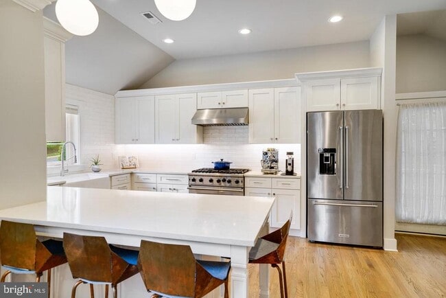 3614 Tupelo Pl