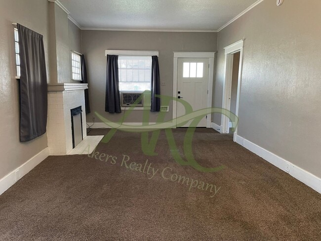 Photo - 1208 E 13th St