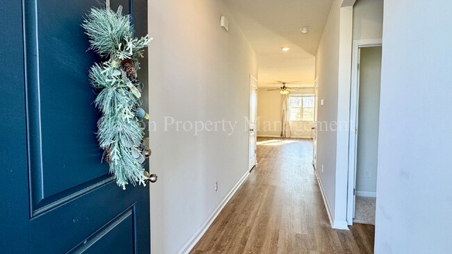 Photo - 441 Tributary Cir