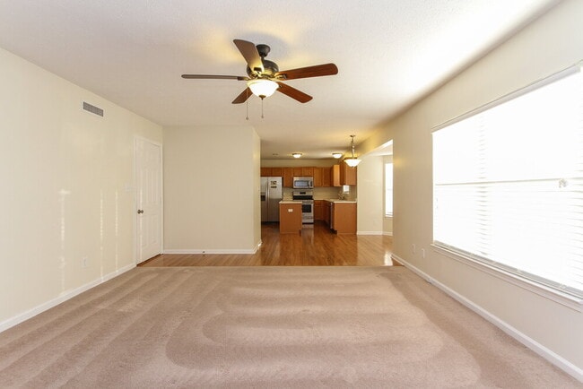 1237 Silver Ridge Ln